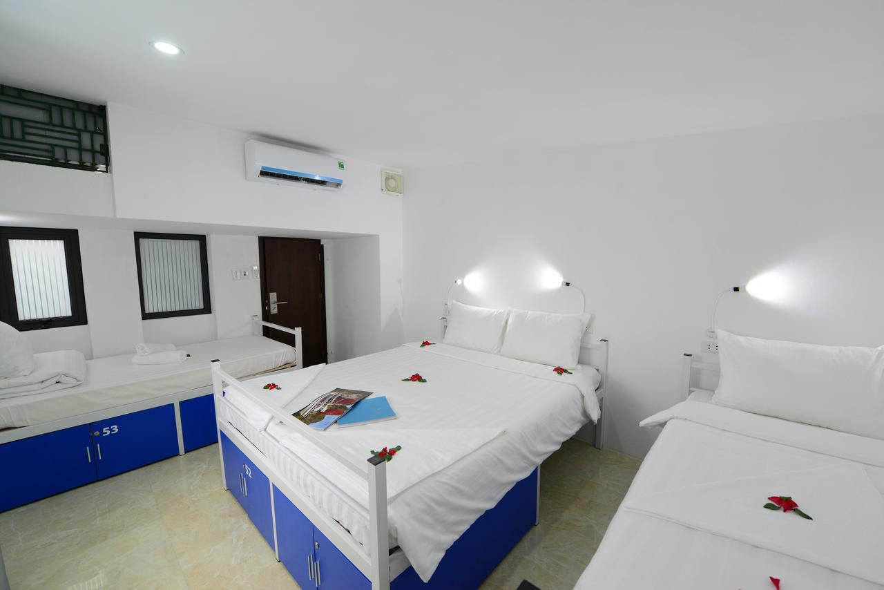 Pillow Backpacker (adults Only) Hanoi